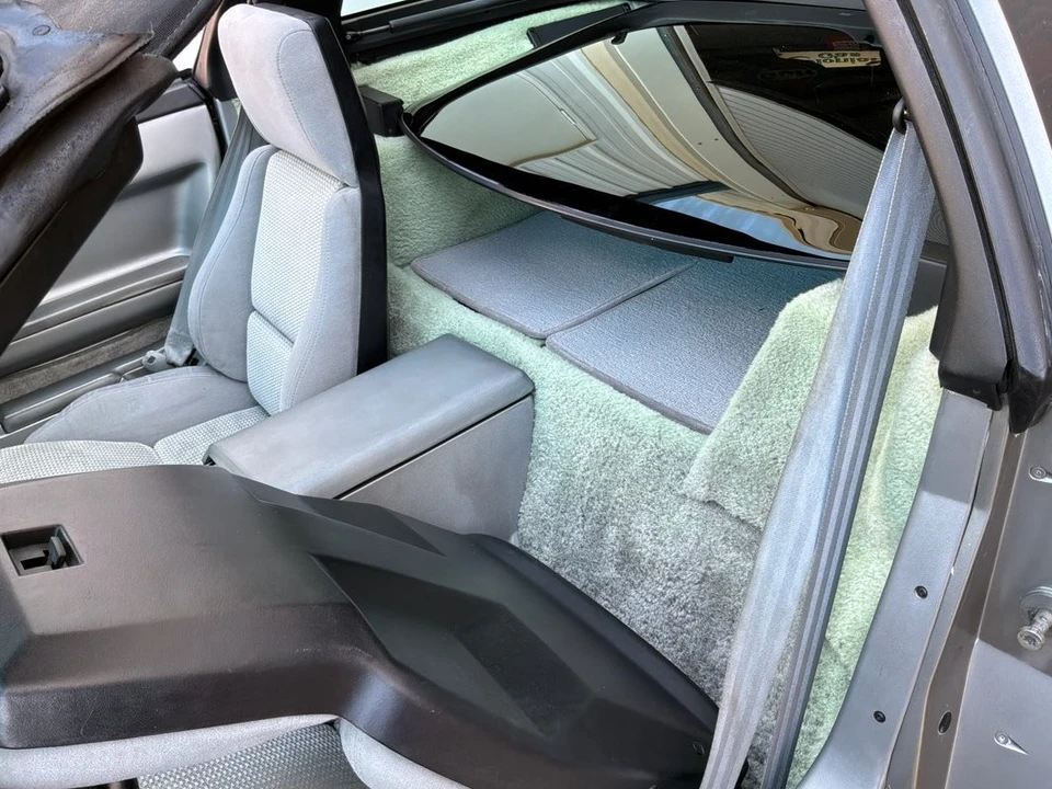 1986 Chevrolet Corvette C4 - Image 29 of 31
