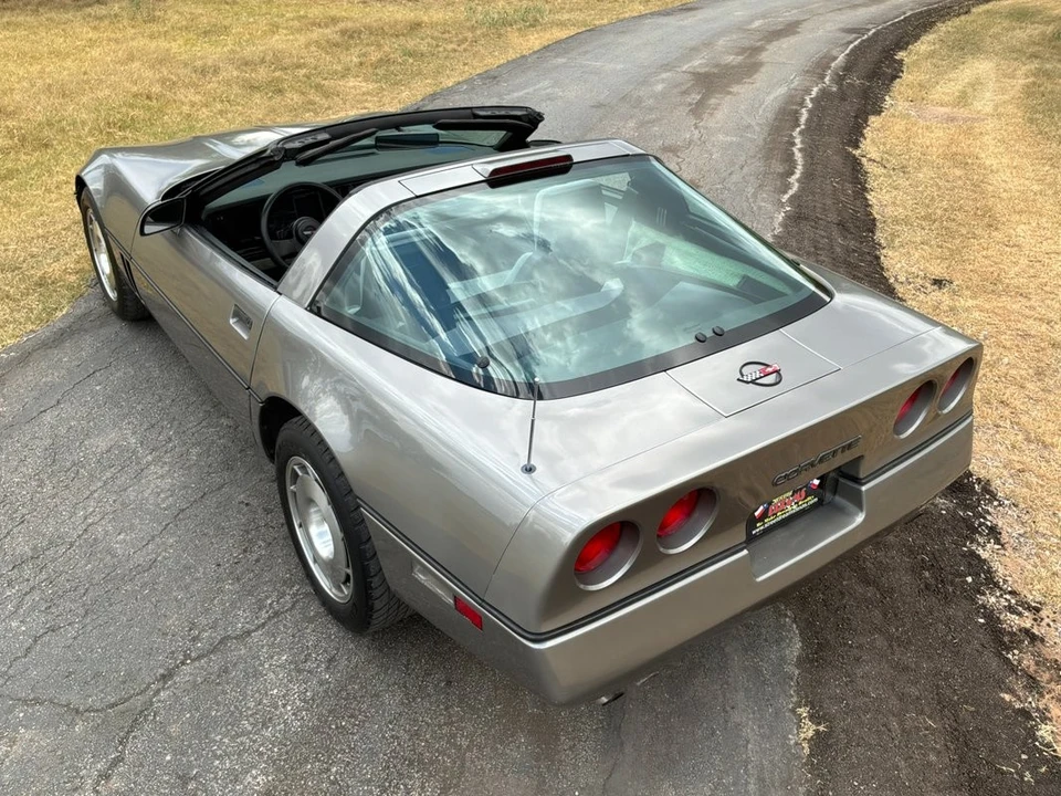1986 Chevrolet Corvette C4 - Image 3 of 31