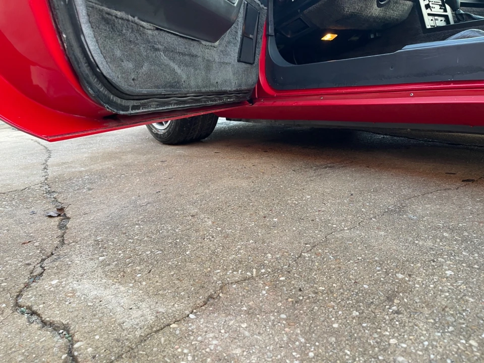 1986 Chevrolet Corvette C4 - Image 16 of 21
