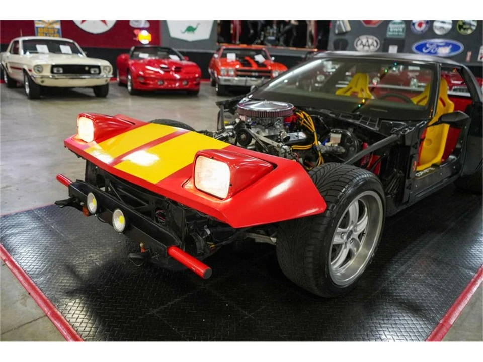 1986 Chevrolet Corvette C4 - Image 30 of 31