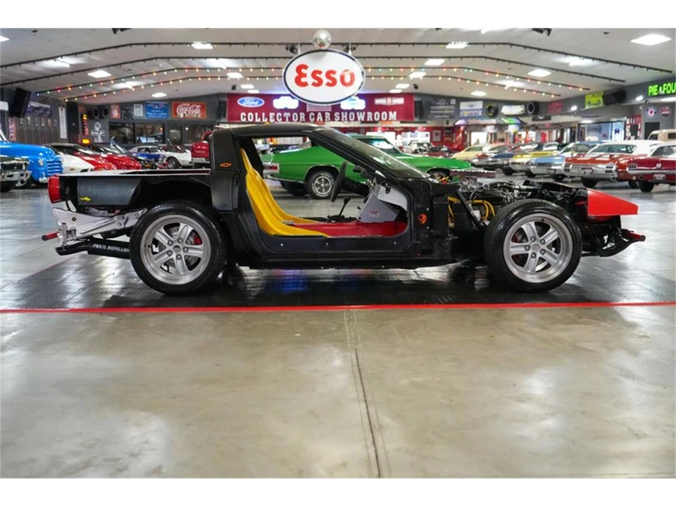 1986 Chevrolet Corvette C4 - Image 23 of 31