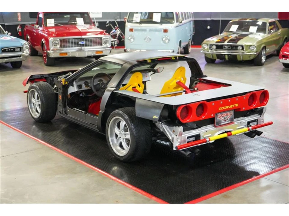 1986 Chevrolet Corvette C4 - Image 12 of 31