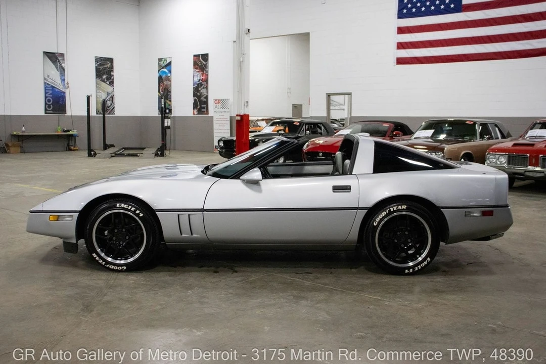 1986 Chevrolet Corvette C4 - Image 4 of 31