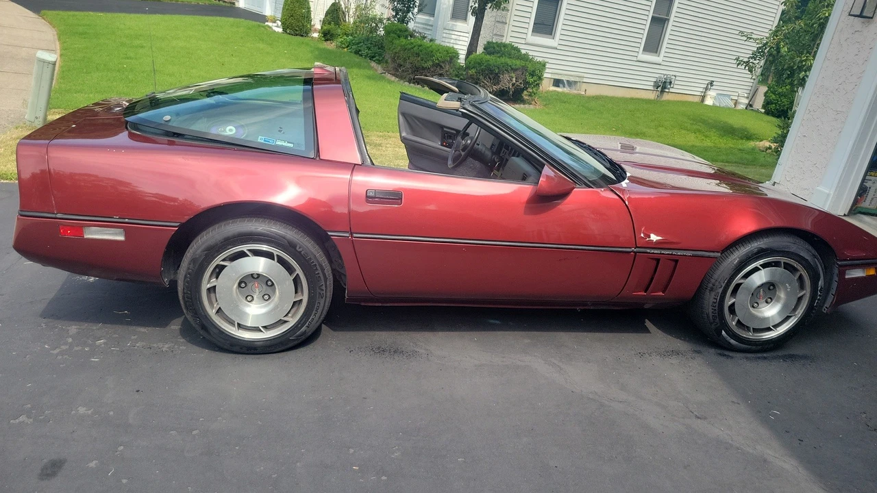 1986 Chevrolet Corvette C4 - Image 9 of 15