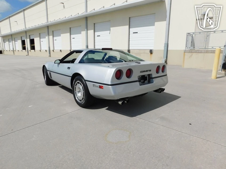 1986 Chevrolet Corvette C4 - Image 20 of 21