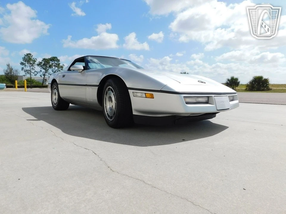 1986 Chevrolet Corvette C4 - Image 12 of 21
