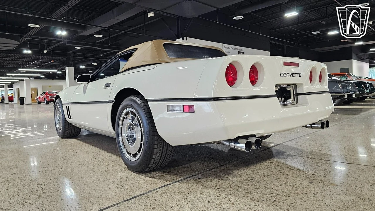 1986 Chevrolet Corvette C4 - Image 8 of 12