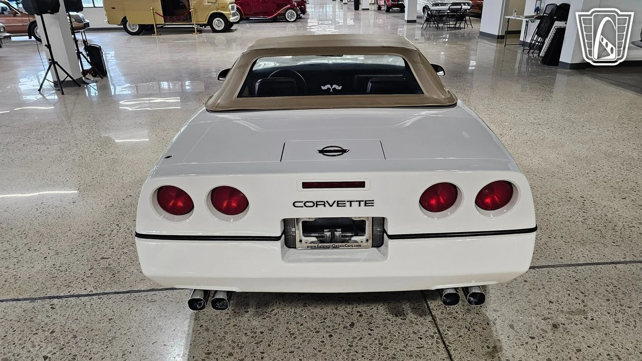 1986 Chevrolet Corvette C4 - Image 9 of 12