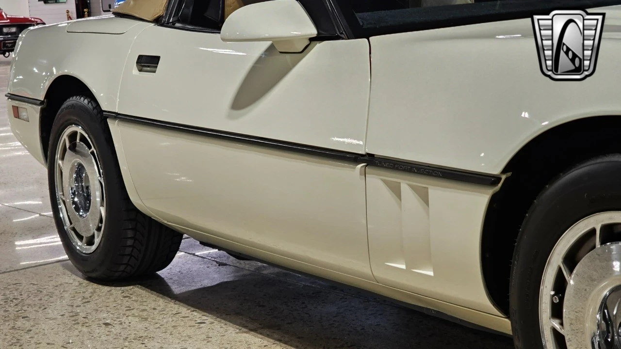 1986 Chevrolet Corvette C4 - Image 20 of 21