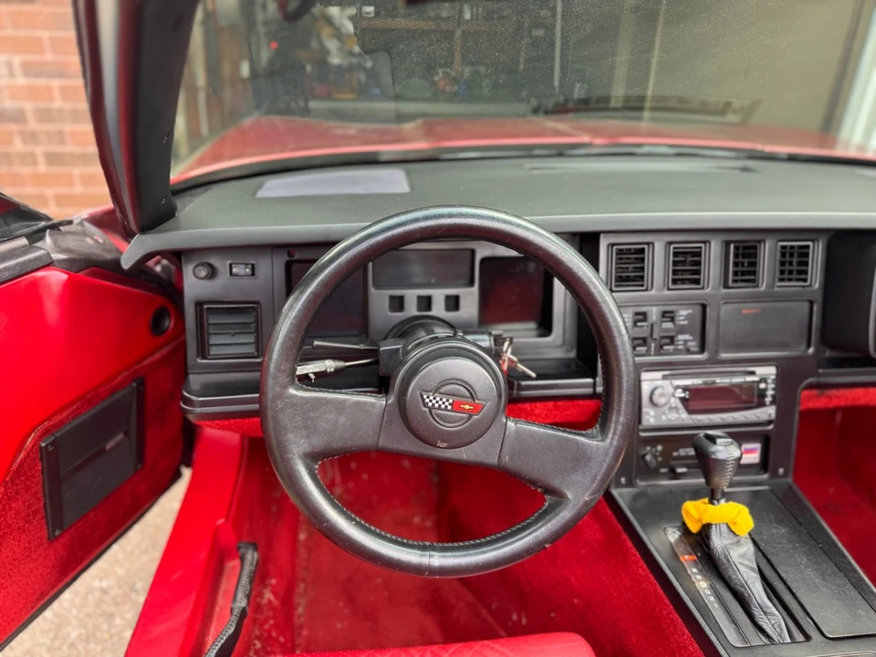 1986 Chevrolet Corvette C4 - Image 14 of 16