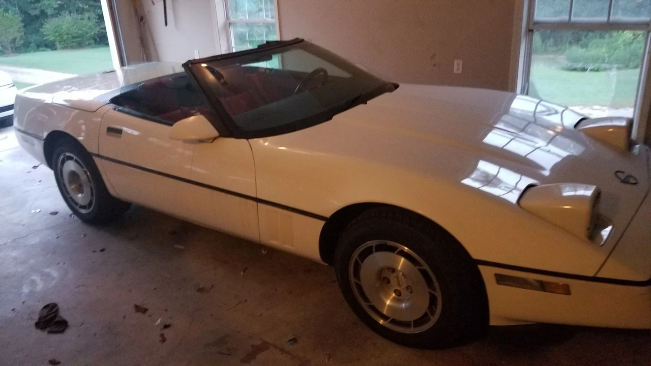 1986 Chevrolet Corvette C4 - Image 3 of 3