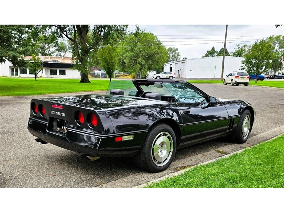 1986 Chevrolet Corvette C4 - Image 5 of 31