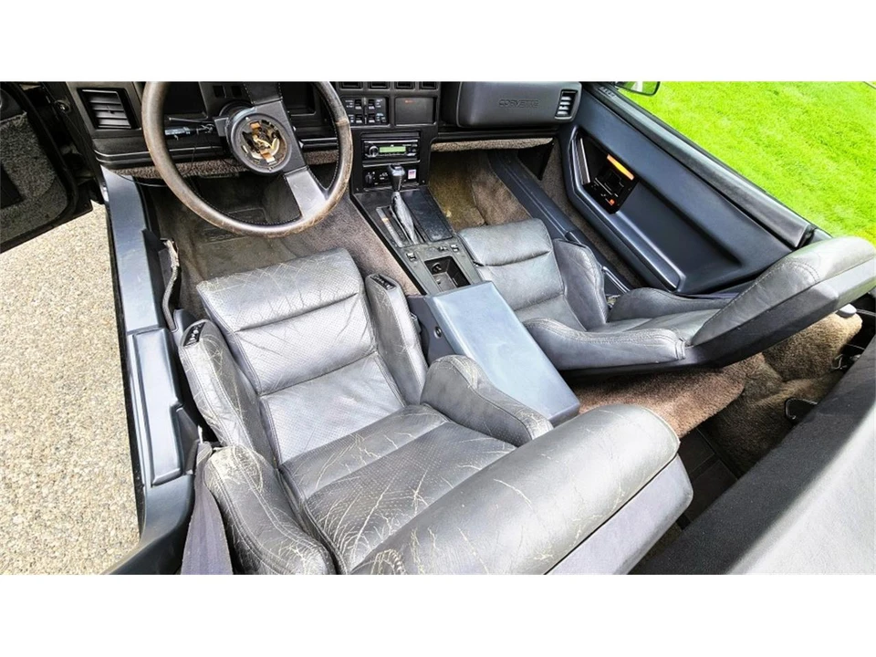 1986 Chevrolet Corvette C4 - Image 14 of 31