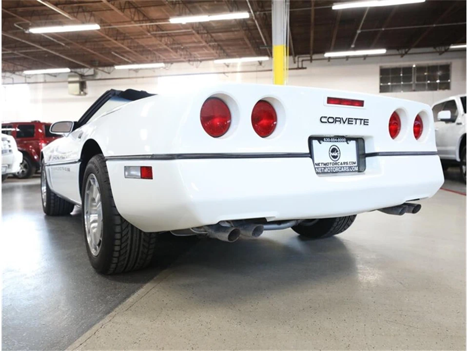 1986 Chevrolet Corvette C4 - Image 16 of 31