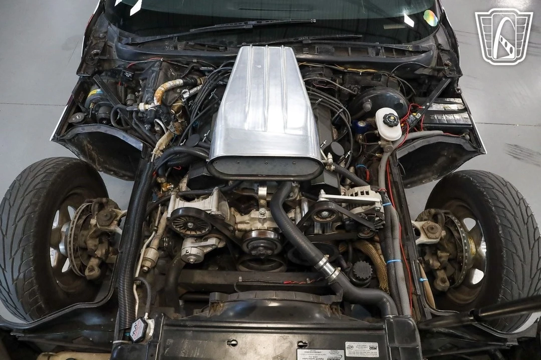 1986 Chevrolet Corvette C4 - Image 3 of 21
