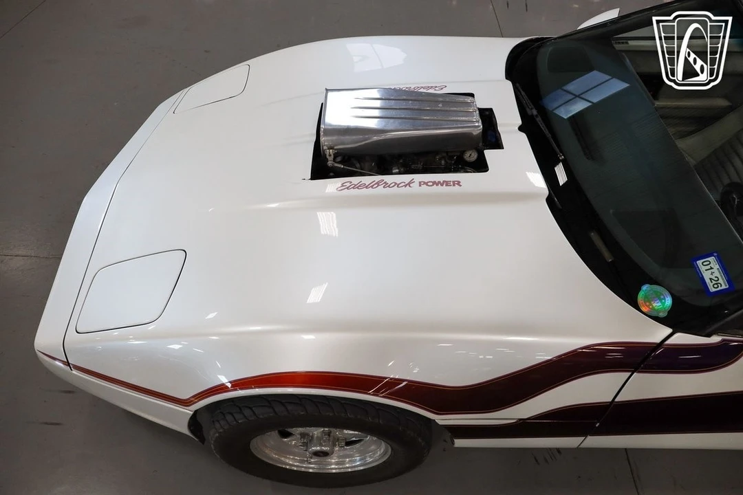 1986 Chevrolet Corvette C4 - Image 12 of 21