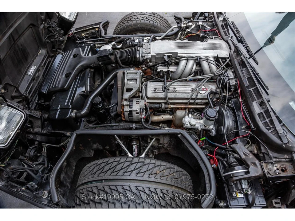 1986 Chevrolet Corvette C4 - Image 28 of 31