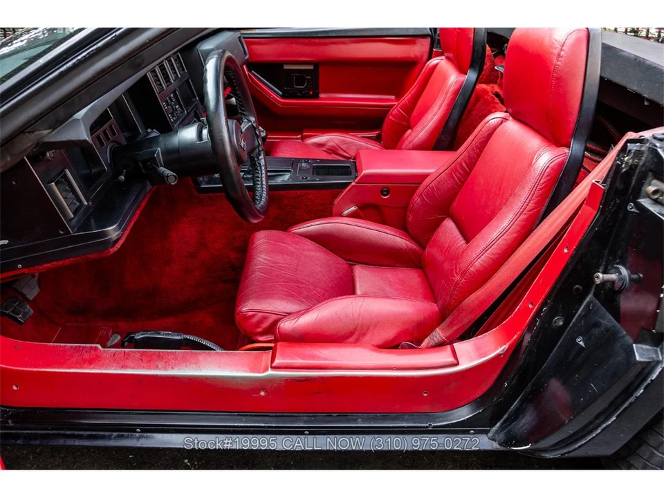 1986 Chevrolet Corvette C4 - Image 20 of 31