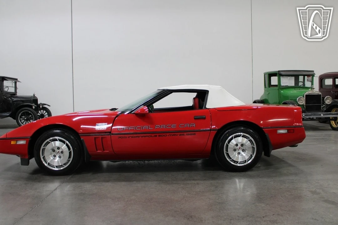 1986 Chevrolet Corvette C4 - Image 14 of 21