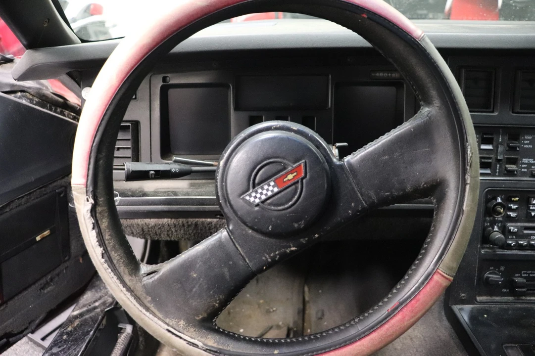 1986 Chevrolet Corvette C4 - Image 18 of 21