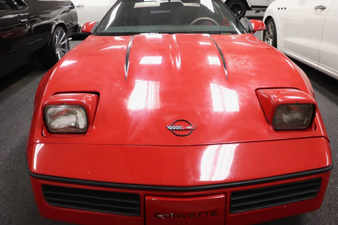 1986 Chevrolet Corvette C4 - Image 8 of 21