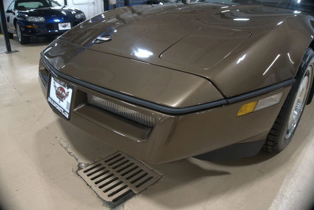 1986 Chevrolet Corvette C4 - Image 10 of 12