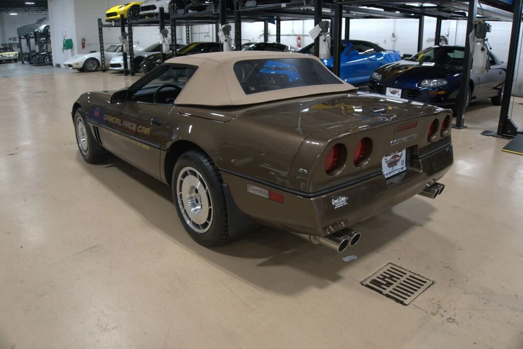 1986 Chevrolet Corvette C4 - Image 3 of 12