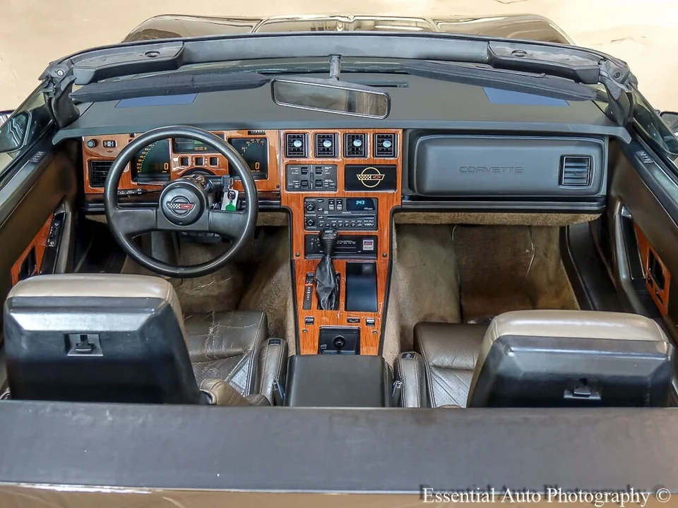 1986 Chevrolet Corvette C4 - Image 11 of 12