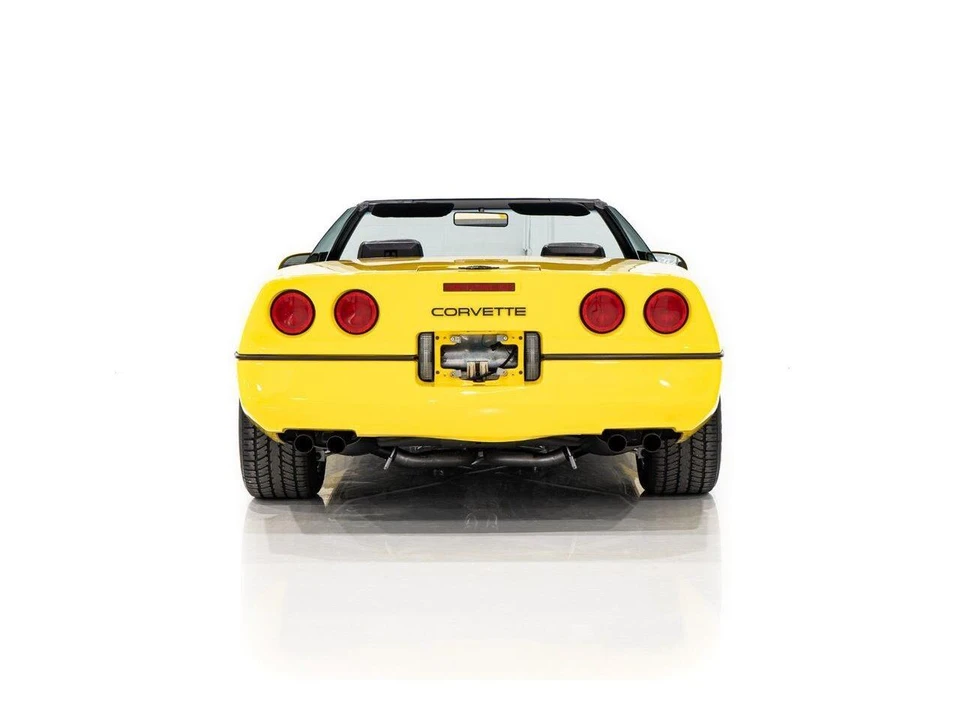 1986 Chevrolet Corvette C4 - Image 2 of 31