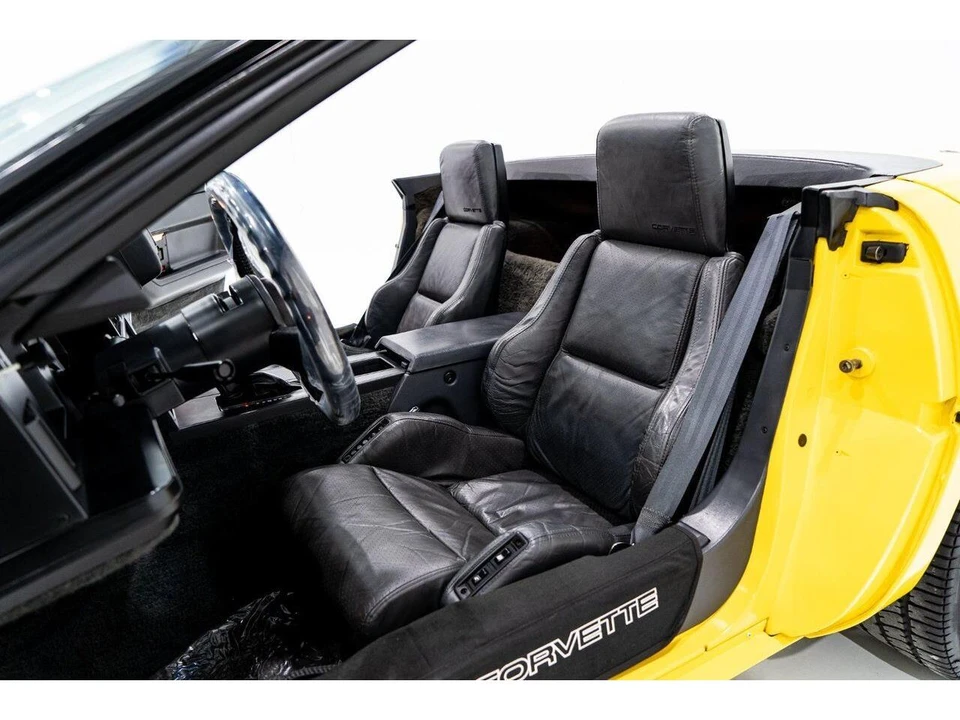 1986 Chevrolet Corvette C4 - Image 14 of 31