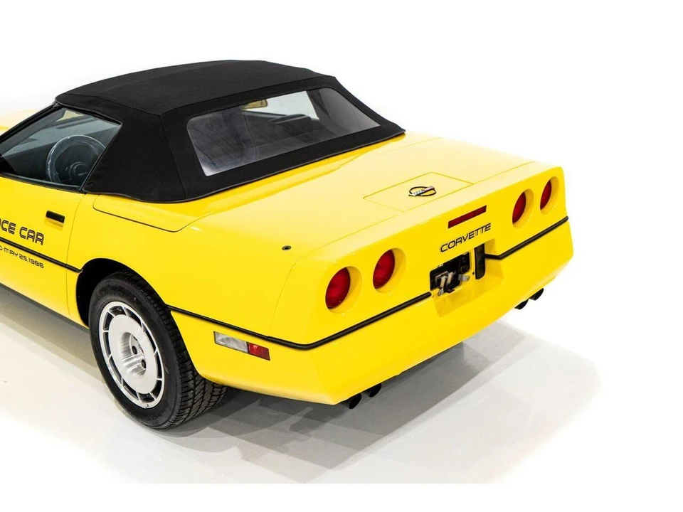 1986 Chevrolet Corvette C4 - Image 30 of 31