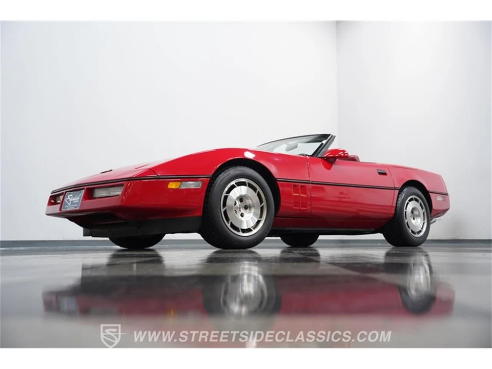 1986 Chevrolet Corvette C4 - Image 19 of 31