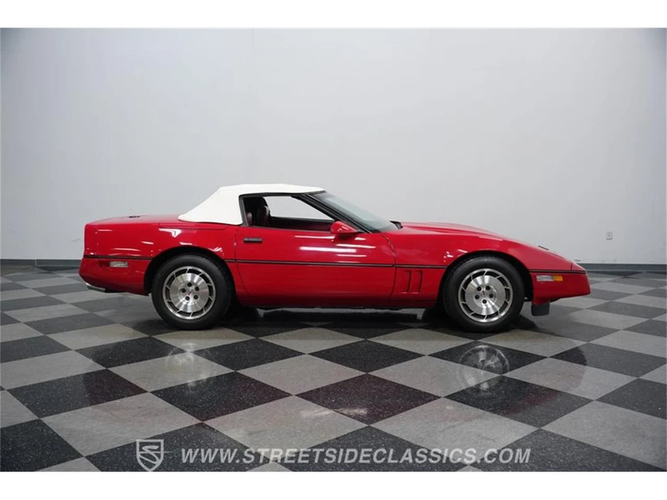 1986 Chevrolet Corvette C4 - Image 13 of 31