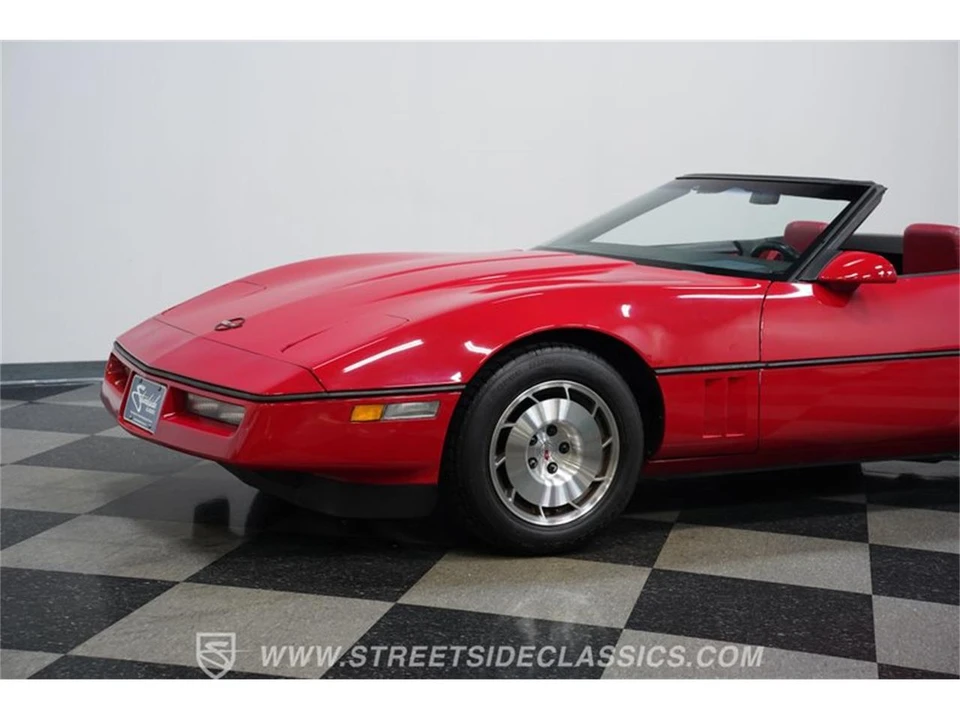 1986 Chevrolet Corvette C4 - Image 17 of 31