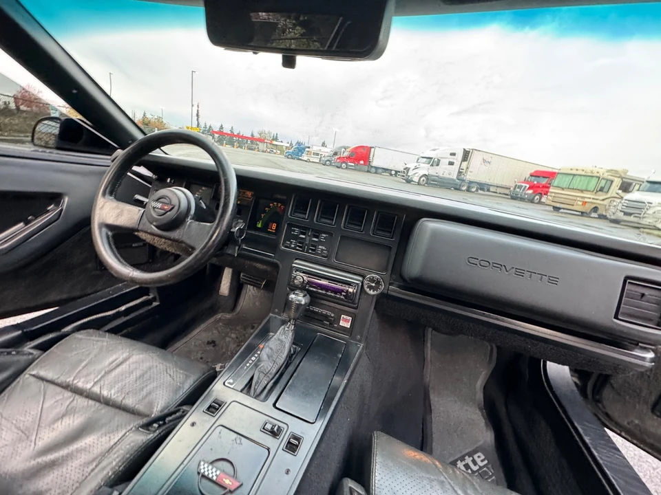 1986 Chevrolet Corvette C4 - Image 14 of 21