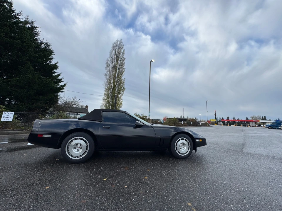 1986 Chevrolet Corvette C4 - Image 2 of 21