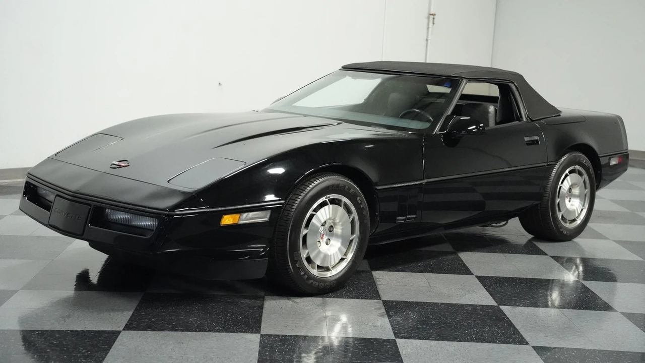 1986 Chevrolet Corvette C4 - Image 6 of 12