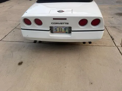 1986 Chevrolet Corvette C4 - Image 4 of 14