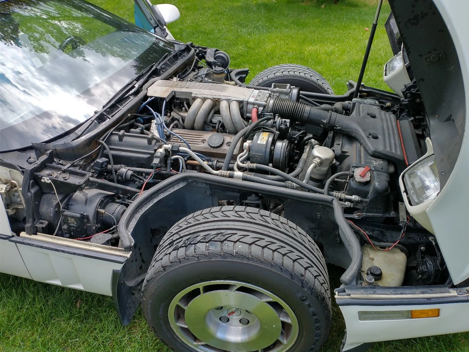 1986 Chevrolet Corvette C4 - Image 5 of 11