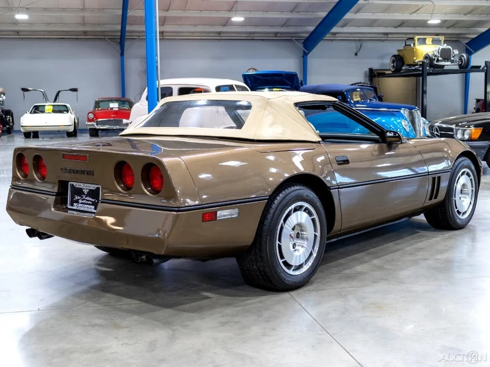 1986 Chevrolet Corvette C4 - Image 17 of 21