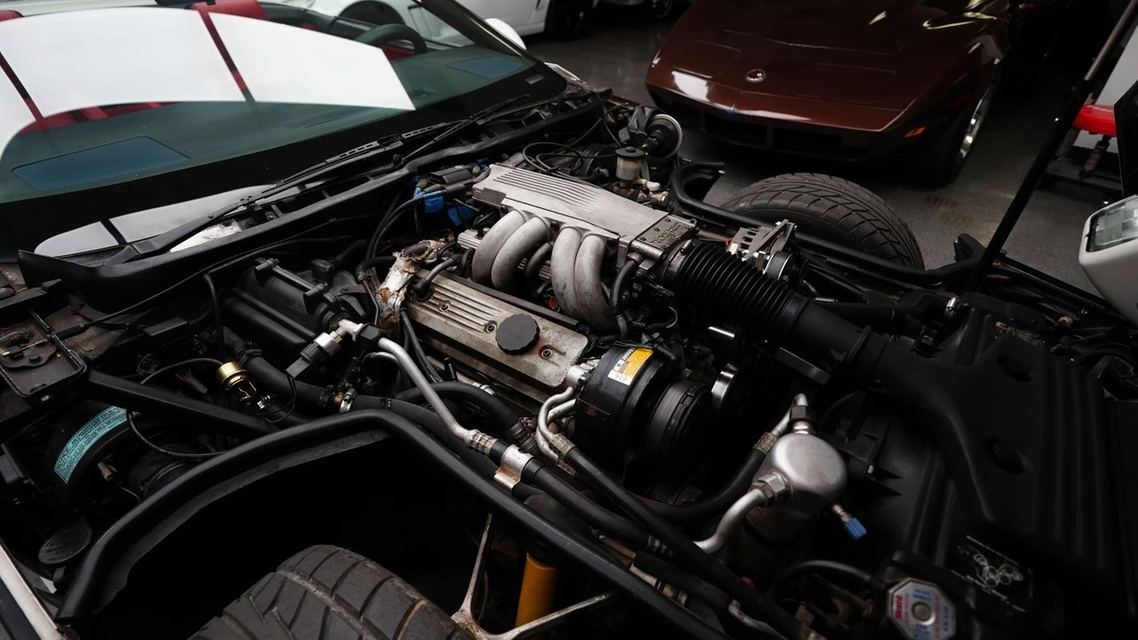 1986 Chevrolet Corvette C4 - Image 21 of 21