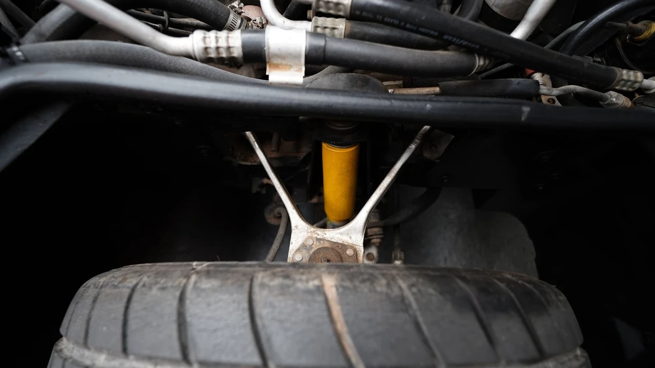 1986 Chevrolet Corvette C4 - Image 25 of 31