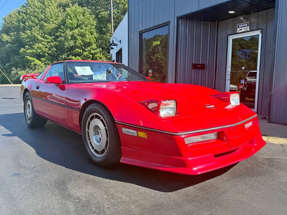 1986 Chevrolet Corvette C4 - Image 1 of 11
