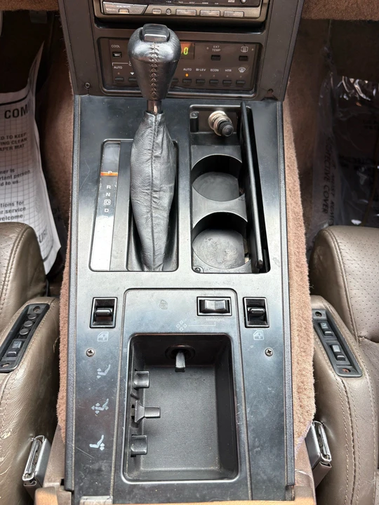 1986 Chevrolet Corvette C4 - Image 20 of 20
