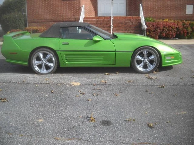1986 Chevrolet Corvette C4 - Image 8 of 21