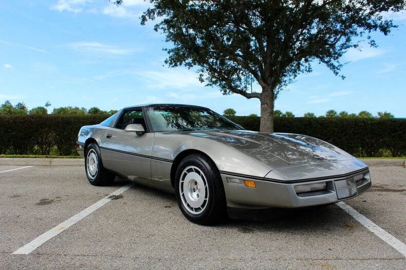1986 Chevrolet Corvette C4 - Image 4 of 31