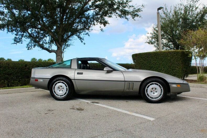 1986 Chevrolet Corvette C4 - Image 2 of 31