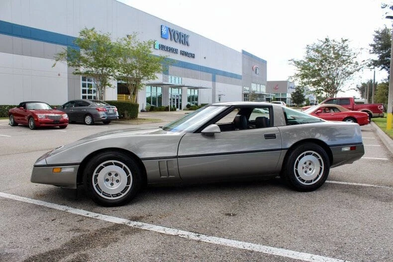 1986 Chevrolet Corvette C4 - Image 8 of 12