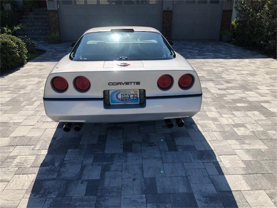 1986 Chevrolet Corvette C4 - Image 5 of 8