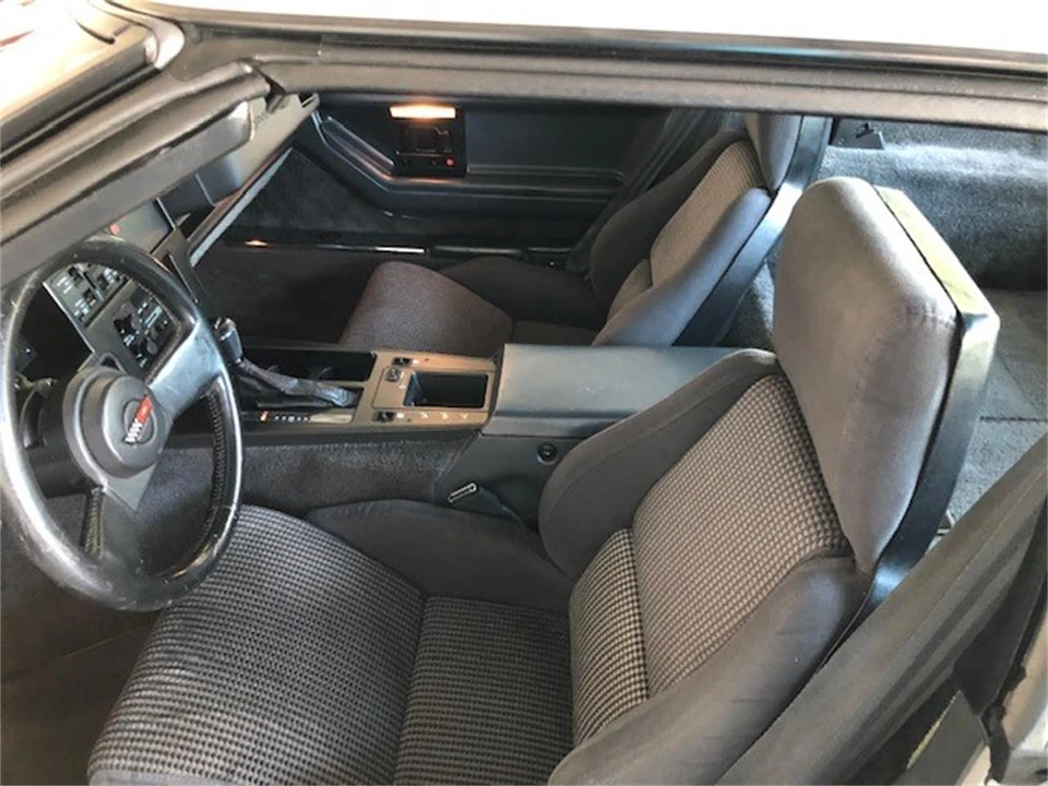 1986 Chevrolet Corvette C4 - Image 6 of 8